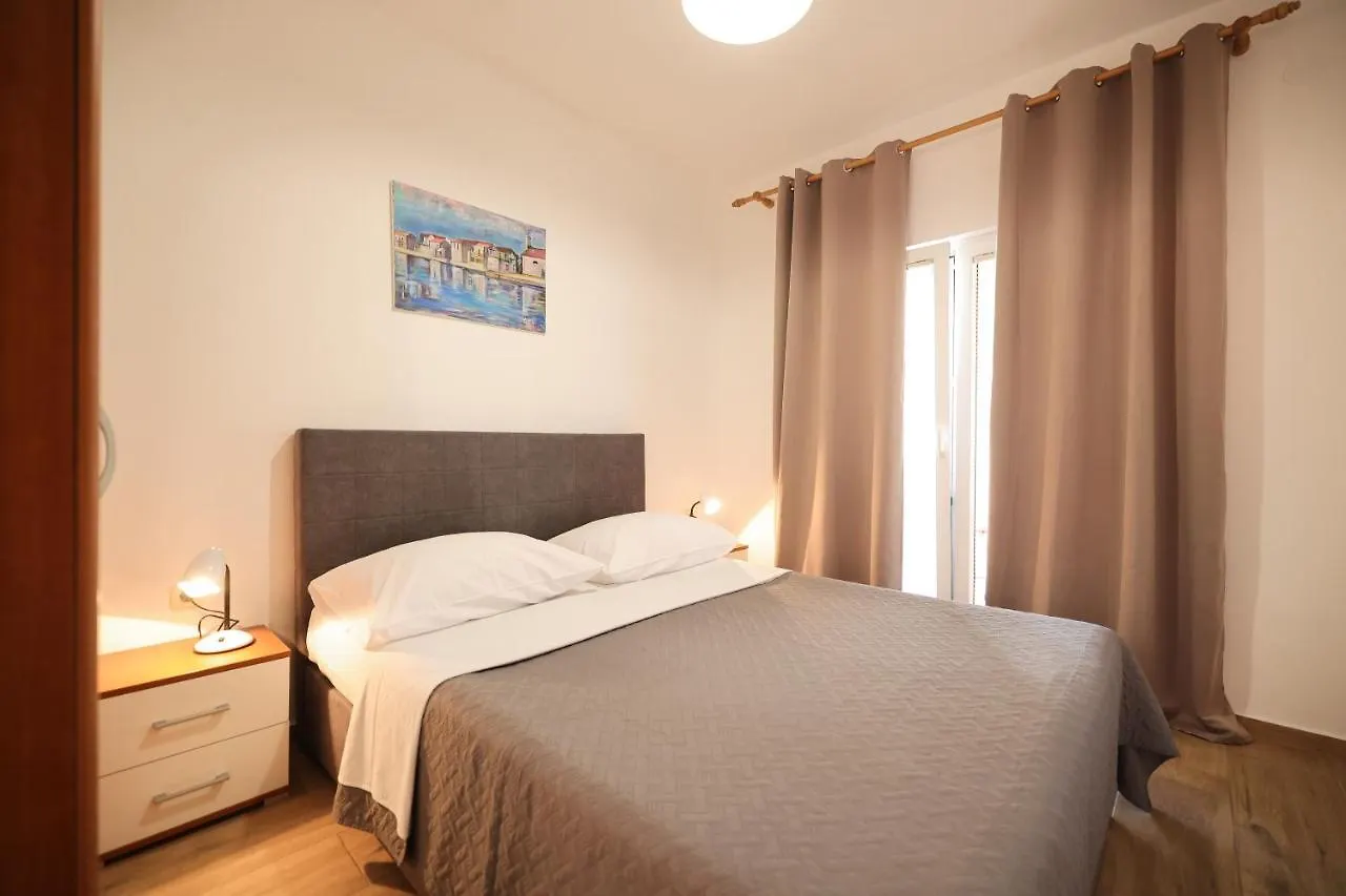 Apartments Kiara Bibinje